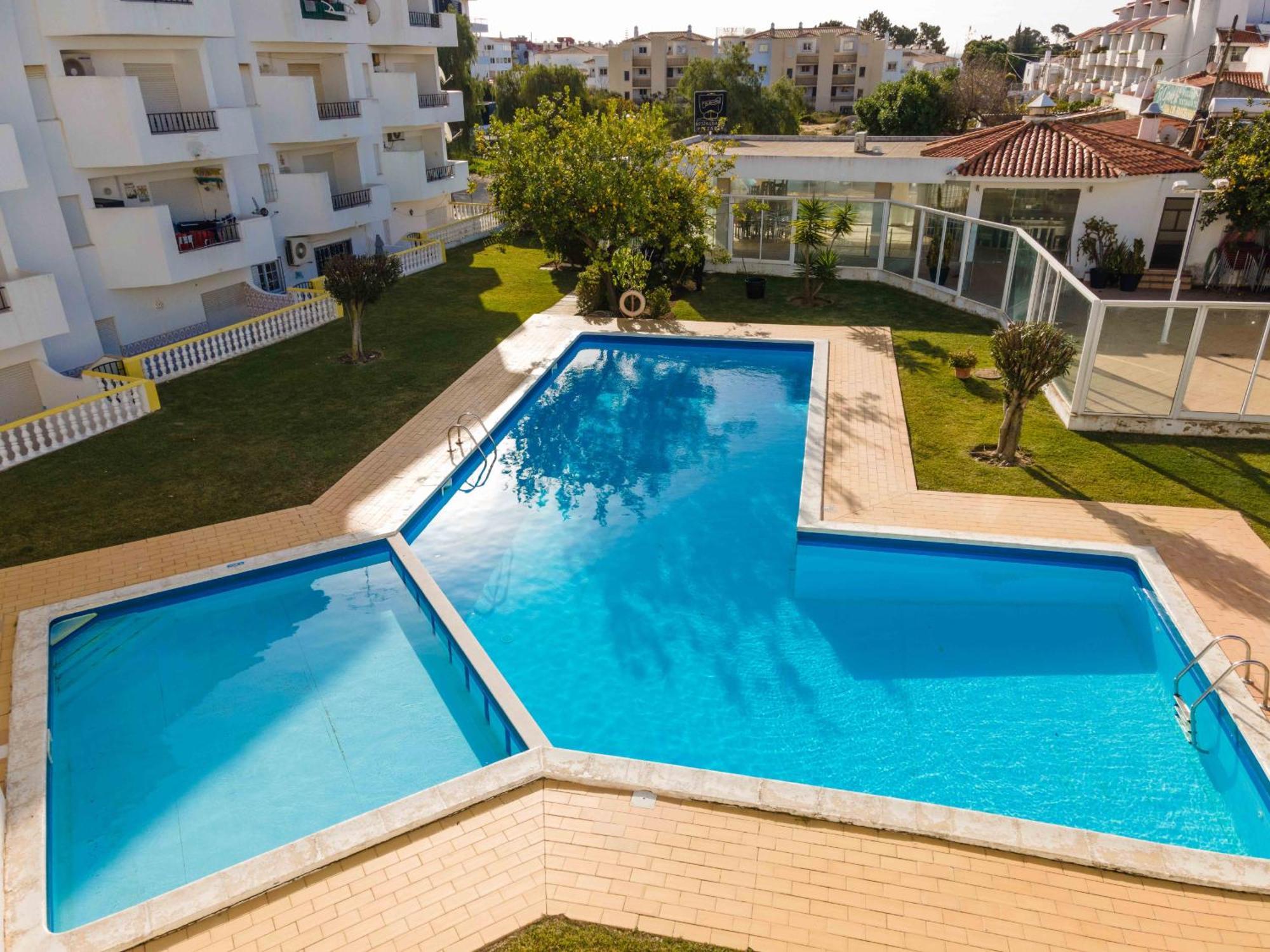 Santa Eulalia 2-bedroom - Swimming Pool - Wifi * Albufeira